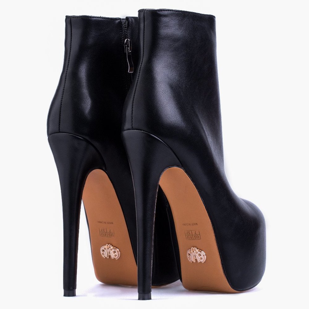 Elegant Black High Heel Ankle Boots - Picture 3 of 6
